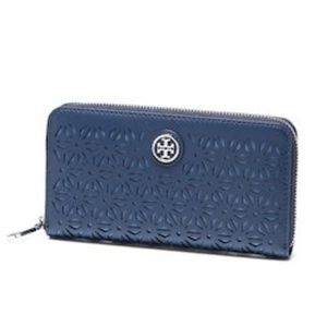 Tory Burch Hudson Bay Navy Blue Wallet